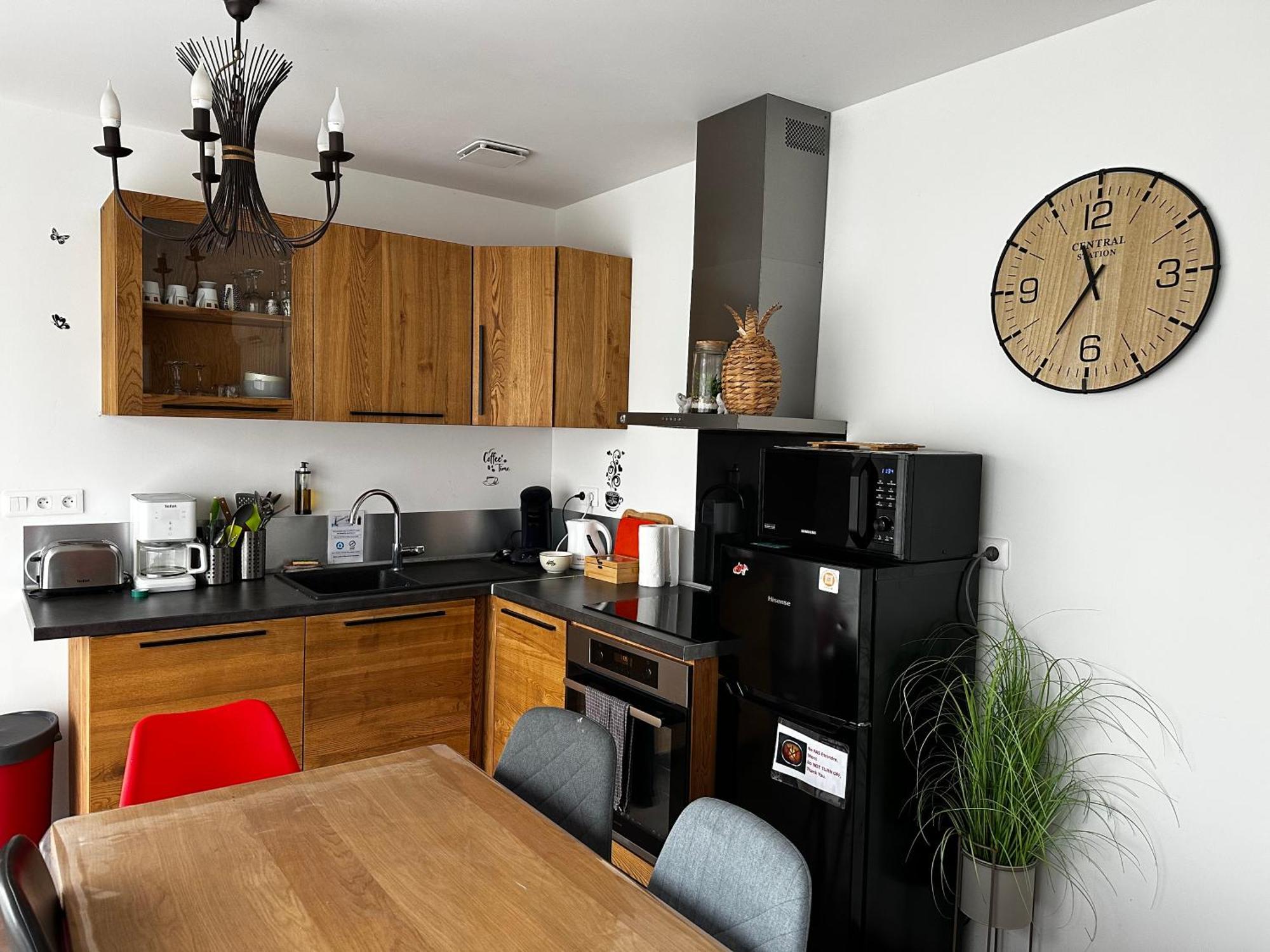 Maison La Capucine Sur Quai De Seine, Wifi, Machine A Laver, Parking Prive Gratuit Vernon  Exterior foto